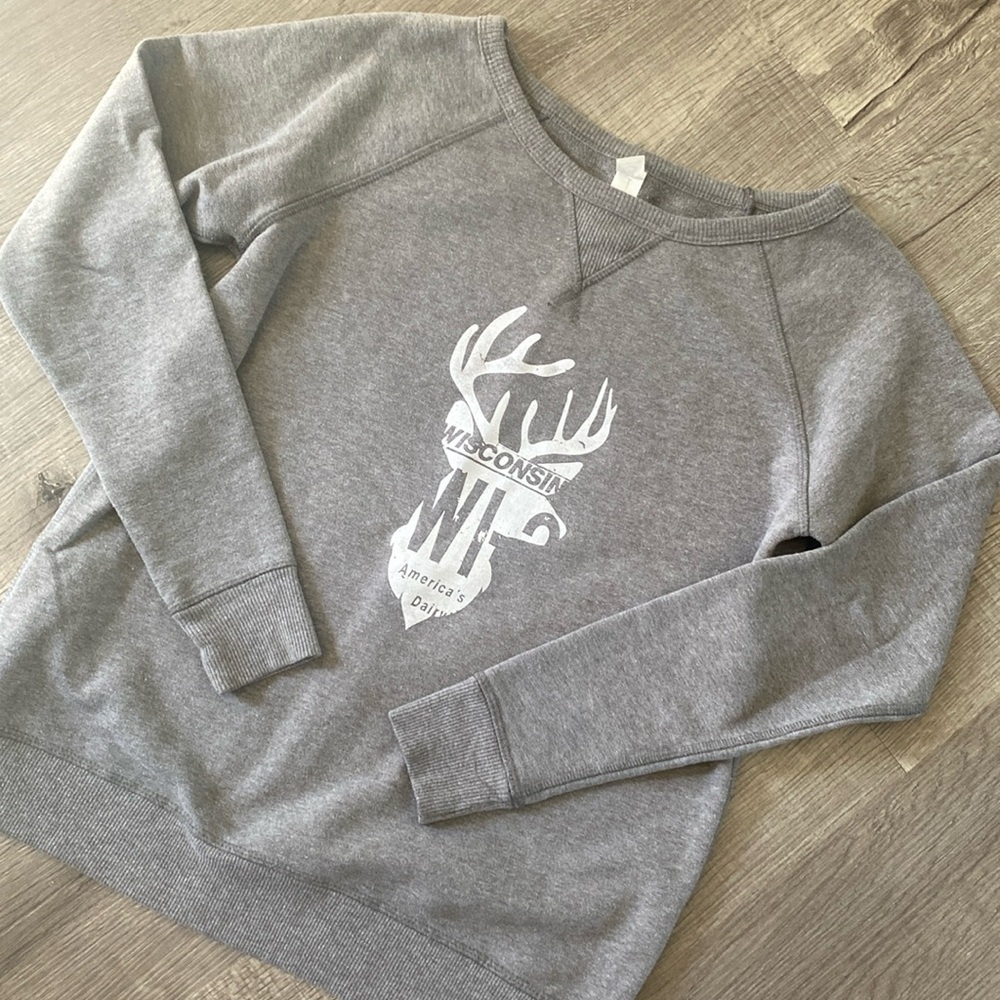 Wisconsin sweatshirt